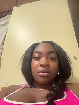 lizHanna25 online show from June 11, 12:46 pm