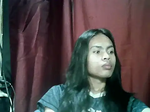 alluringSHANE online show from April 11, 7:50 pm