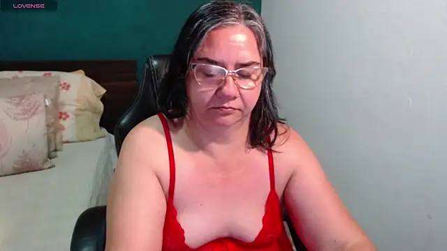 scaelettdubois online show from July 1, 8:36 am