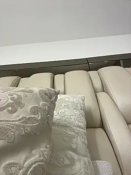 ALISSON FOXXX1 online show from March 9, 10:46 pm