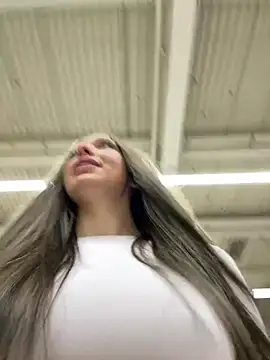 barbiehumpxxx online show from April 14, 7:47 pm