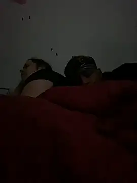 foryoureyesonly120 online show from August 8, 1:46 am