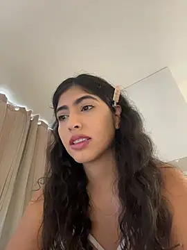 Gaby zahir  online show from October 27, 11:28 am