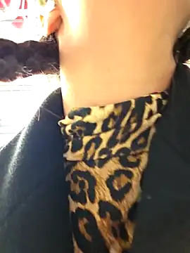 LeticiaWoods online show from April 19, 1:00 pm