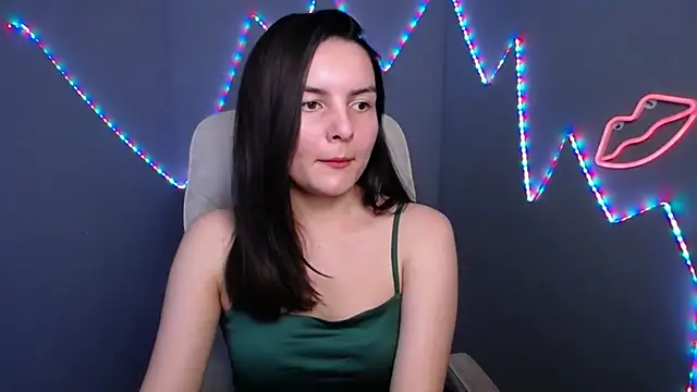 JasmineAsha online show from April 16, 6:35 am