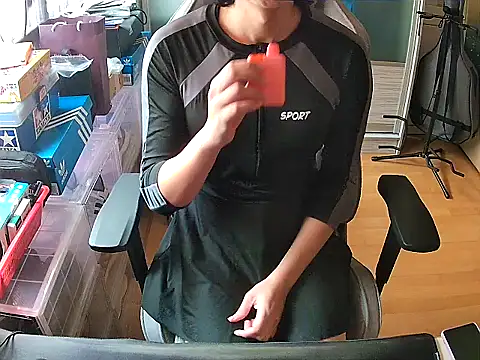 swimsuitloves online show from April 23, 4:09 am