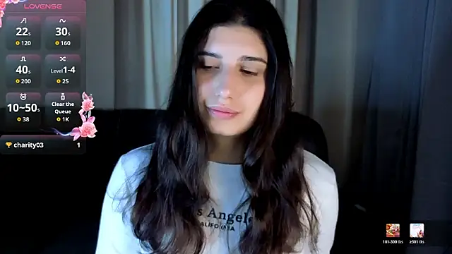 Linda EX online show from March 14, 1:45 pm