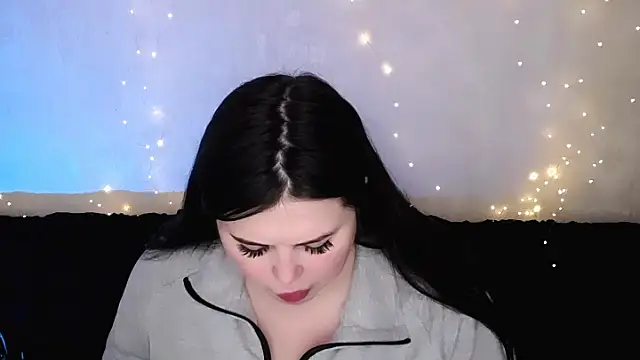 Emily Mo online show from March 10, 6:39 am