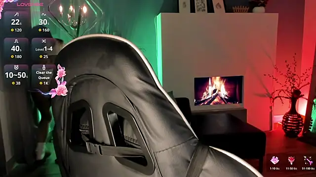 Megan inked online show from April 13, 4:14 am