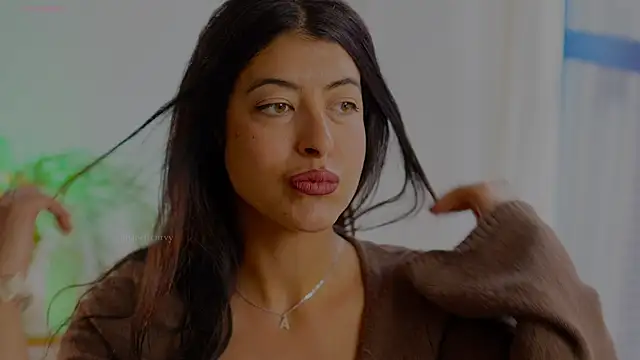 anabelcurvy online show from April 9, 9:37 am