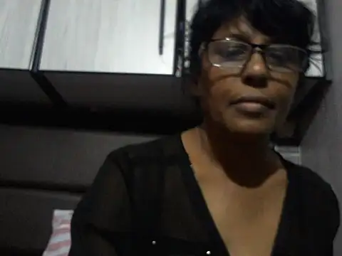 MsAttitude online show from April 1, 8:15 am