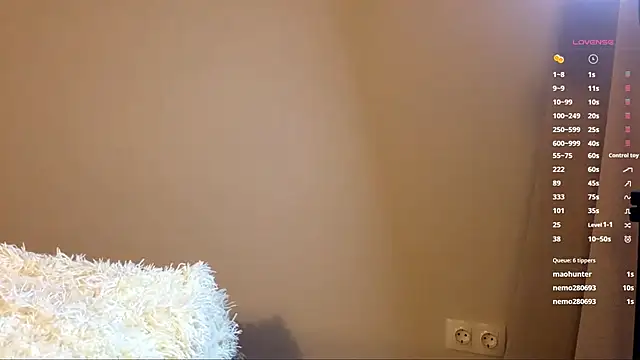 StasyGriffin online show from June 29, 7:37 am