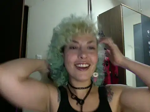 MariLouM online show from July 1, 8:41 pm