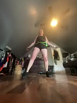 SummerBlueMoon online show from March 4, 10:16 pm