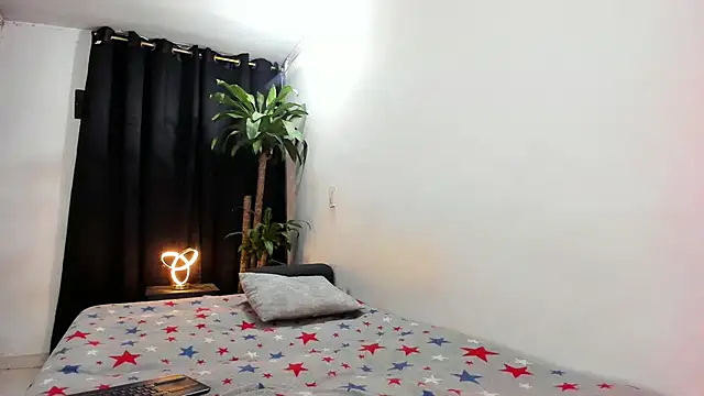 Lia-y-felipe online show from July 6, 10:56 pm
