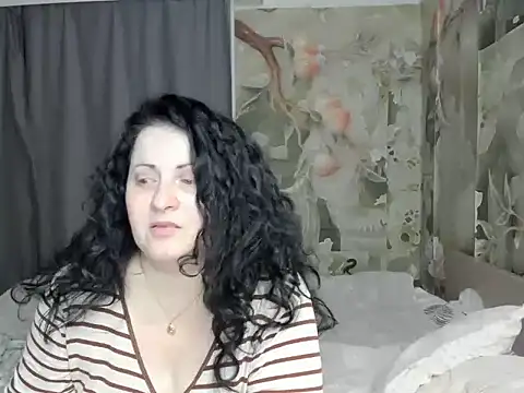 Lillian2 online show from March 25, 8:34 pm