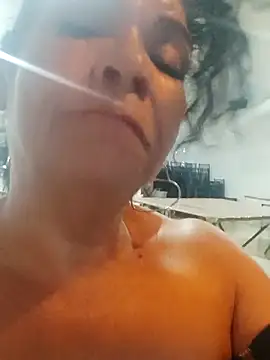 Delicy1 online show from September 14, 4:54 am