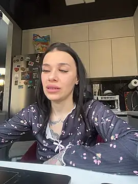 Queen of pain online show from March 10, 7:45 am