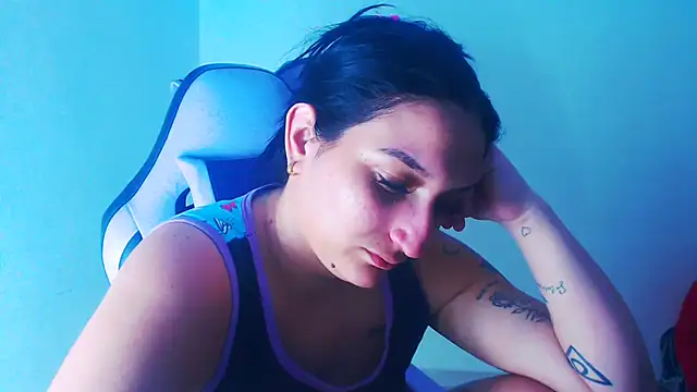 liz dirty online show from March 29, 11:15 pm