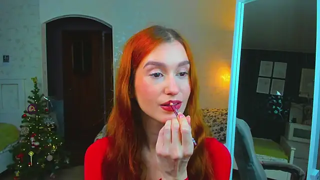 Sally Biscuit online show from December 21, 10:30 am