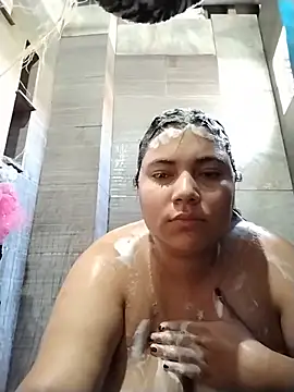 girl milk2 online show from August 1, 7:49 pm
