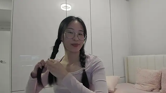 secretgirlfriendxo online show from December 17, 2:17 am