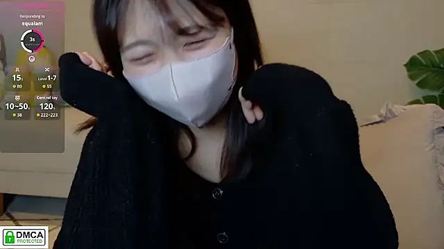 SUZU  online show from March 13, 12:06 pm