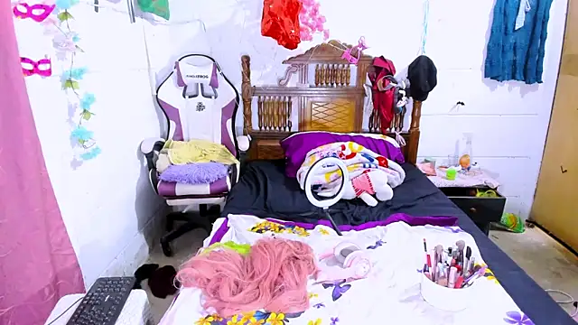 SofiaOlivares online show from March 28, 2:27 pm