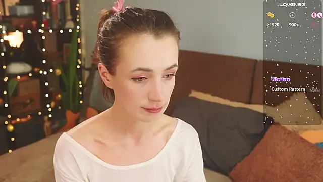 bananya kitty online show from April 16, 12:49 pm