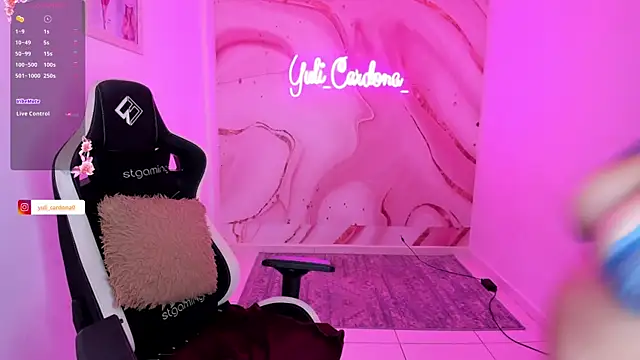 YuliCardona  online show from March 10, 3:43 am