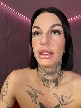 angel devil forever online show from April 8, 10:12 pm