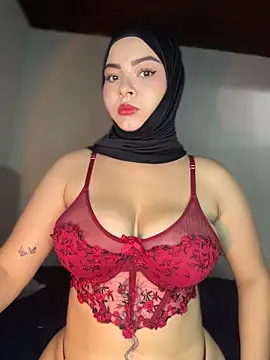 aneesa darzi online show from February 12, 4:30 pm