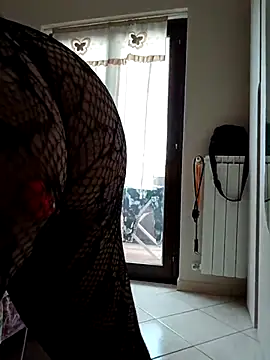 Carla hot97 online show from March 24, 12:21 pm