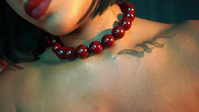 JulietaWinona online show from March 11, 10:23 pm