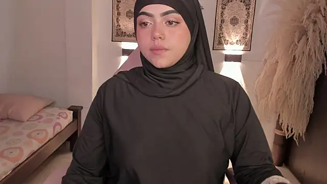 shayla 18 online show from April 21, 11:17 am