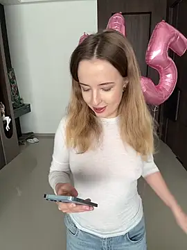 Nura n Sarah online show from April 4, 5:28 am