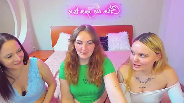 MagicEyess online show from March 30, 8:47 am