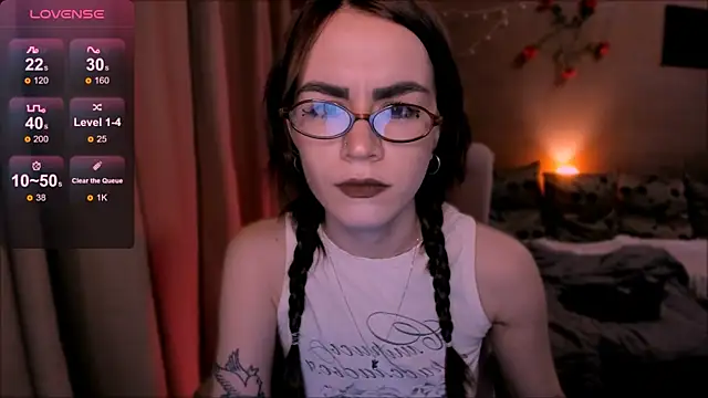  selectrra online show from March 3, 7:09 pm