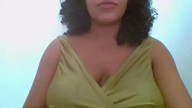 savanahottie online show from March 29, 6:51 pm