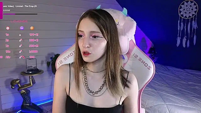 evierosen online show from July 12, 9:37 pm