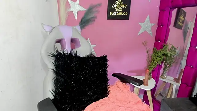 body brown online show from March 3, 10:05 pm