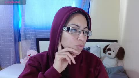 paola online show from January 6, 10:37 pm