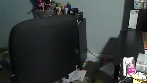 Susan online show from December 5, 4:23 am