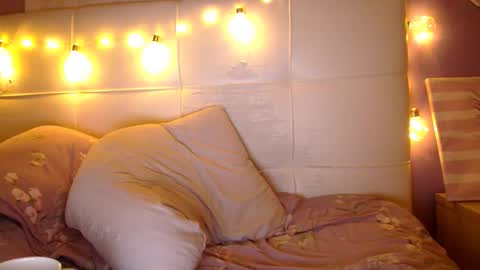 lil J online show from December 21, 1:15 pm