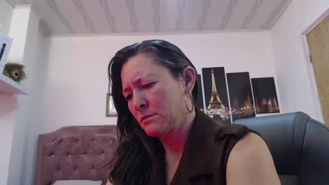 Snapshot of _alice_horny_ chatting on January 26, 7:20 pm _alice_horny_ online show from January 26, 7:20 pm