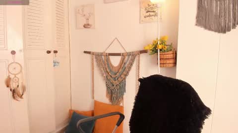 Ana Ruiz online show from November 18, 9:16 pm