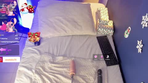 Anette online show from December 30, 8:04 pm