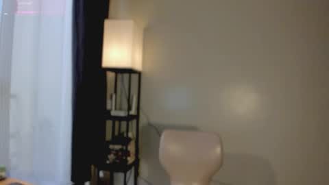 annie . online show from February 17, 4:23 am