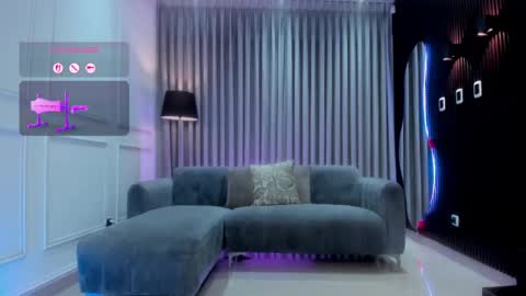 Ana online show from February 22, 7:43 pm