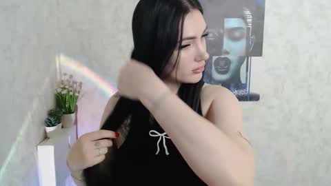 Anna online show from February 8, 5:11 am